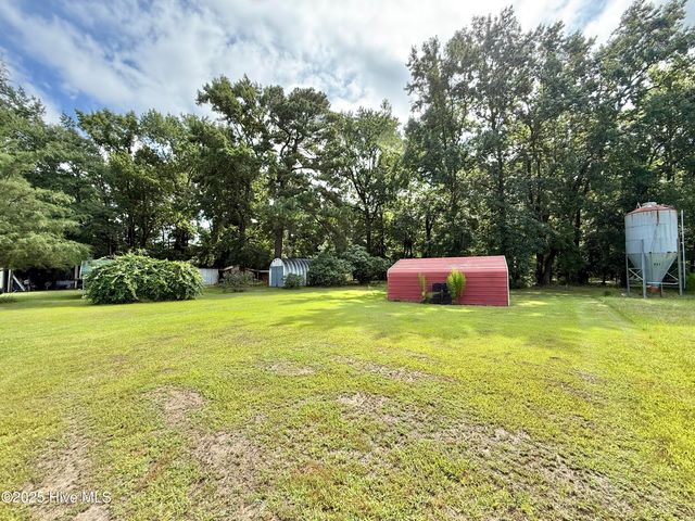 617 Johnson Ch Road, Warsaw, NC 28398