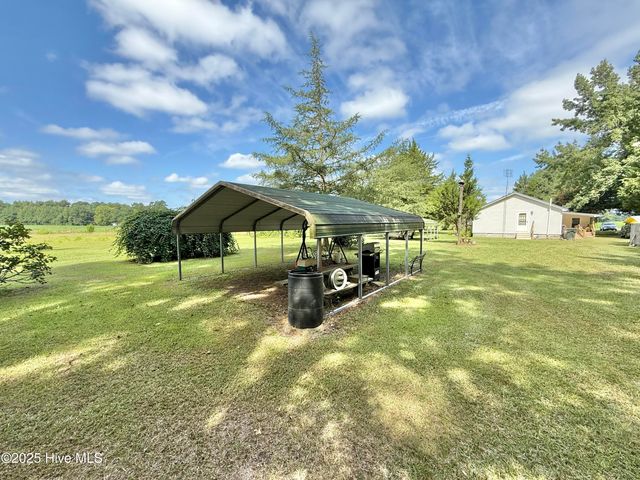 617 Johnson Ch Road, Warsaw, NC 28398