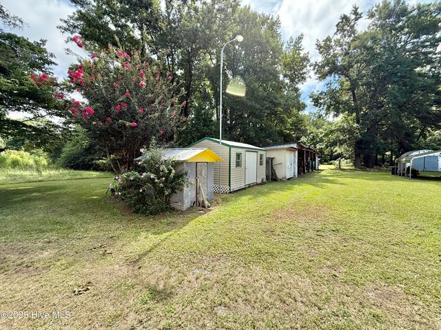 617 Johnson Ch Road, Warsaw, NC 28398