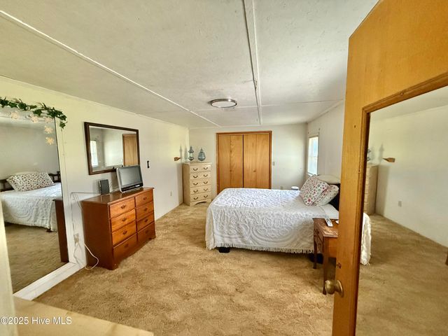 617 Johnson Ch Road, Warsaw, NC 28398