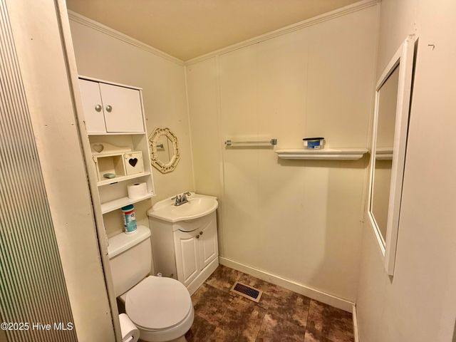 617 Johnson Ch Road, Warsaw, NC 28398