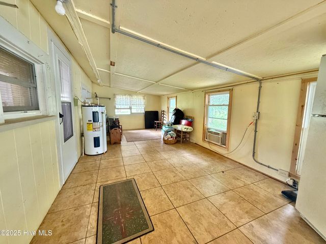 617 Johnson Ch Road, Warsaw, NC 28398