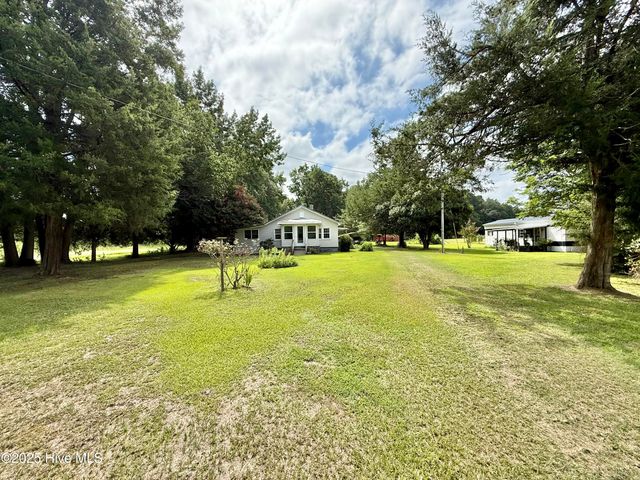 617 Johnson Ch Road, Warsaw, NC 28398