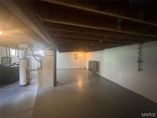 10767 Oak Avenue, Unincorporated, MO 63114