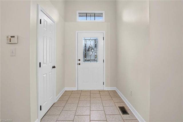 15 Collin Lane, Thomasville, NC 27360