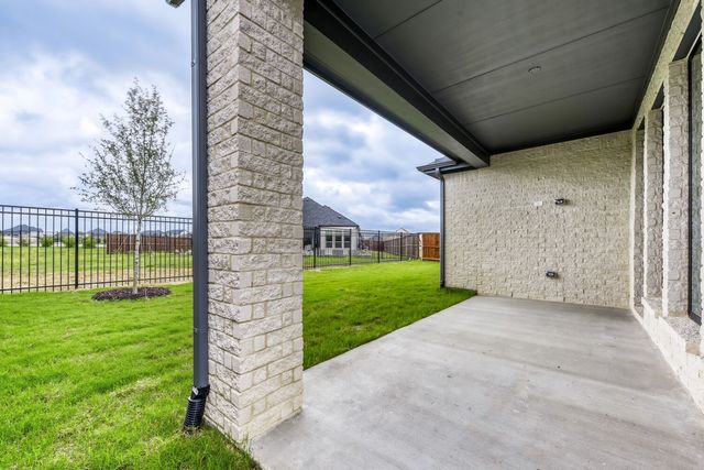 807 Open Range Drive, Mansfield, TX 76063