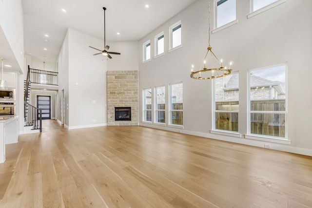 807 Open Range Drive, Mansfield, TX 76063