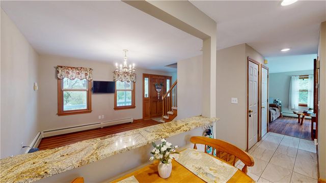 22 Ridgewood Drive, Scituate, RI 02857