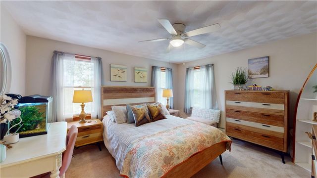 22 Ridgewood Drive, Scituate, RI 02857