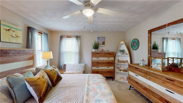 22 Ridgewood Drive, Scituate, RI 02857