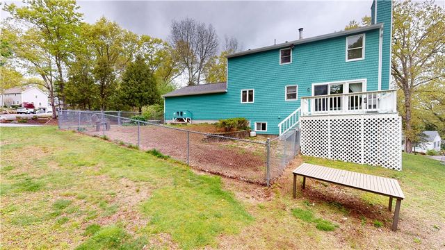 22 Ridgewood Drive, Scituate, RI 02857