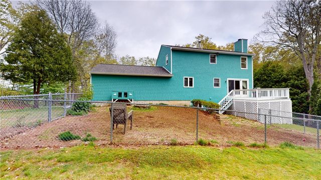 22 Ridgewood Drive, Scituate, RI 02857