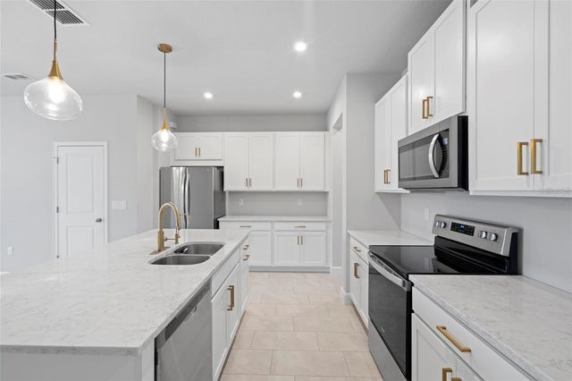 4282 CLOUD HOPPER WAY, Lutz, FL 33559