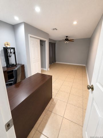 5126 Timberhurst, San Antonio, TX 78250