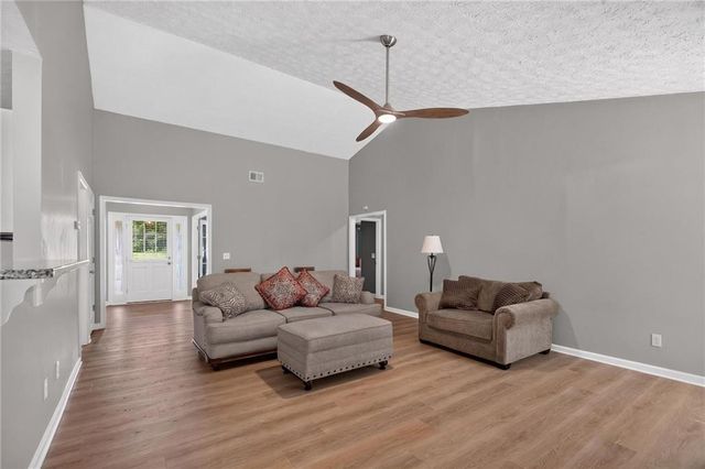 300 Hickory Pointe Court, Villa Rica, GA 30180