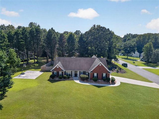 300 Hickory Pointe Court, Villa Rica, GA 30180