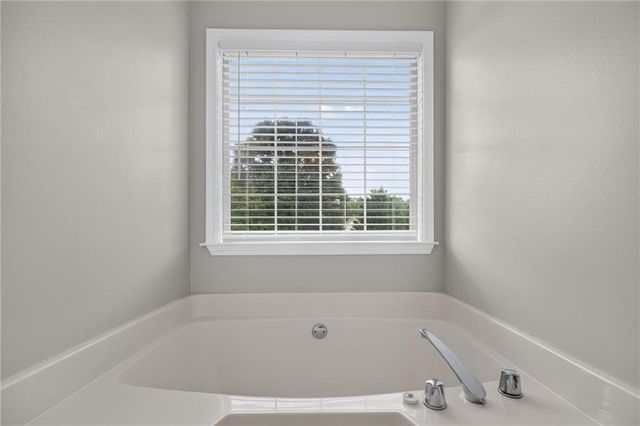 300 Hickory Pointe Court, Villa Rica, GA 30180