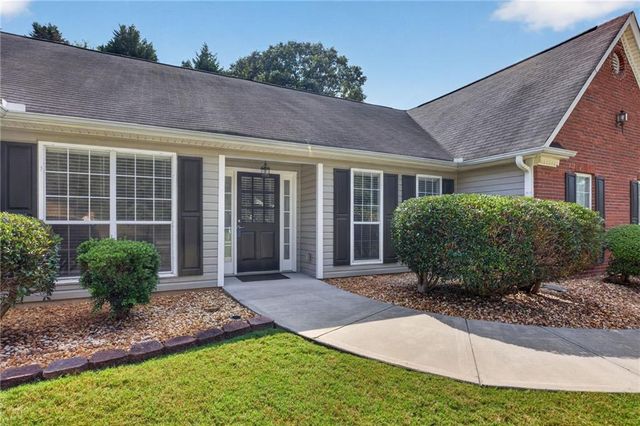 300 Hickory Pointe Court, Villa Rica, GA 30180