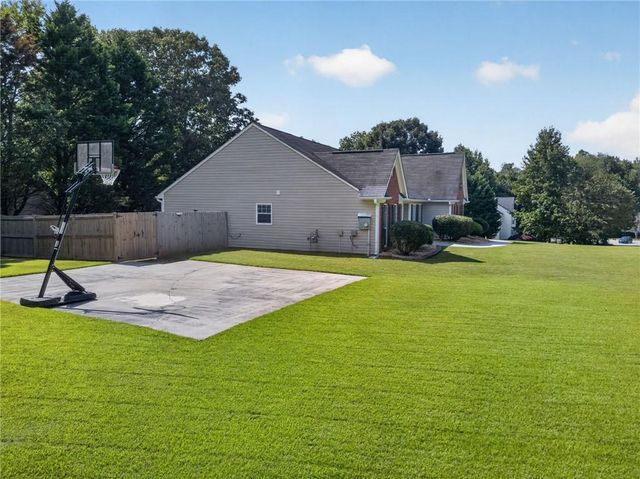 300 Hickory Pointe Court, Villa Rica, GA 30180