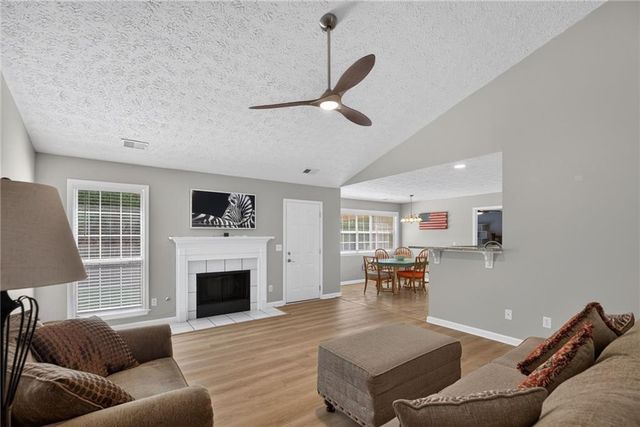 300 Hickory Pointe Court, Villa Rica, GA 30180