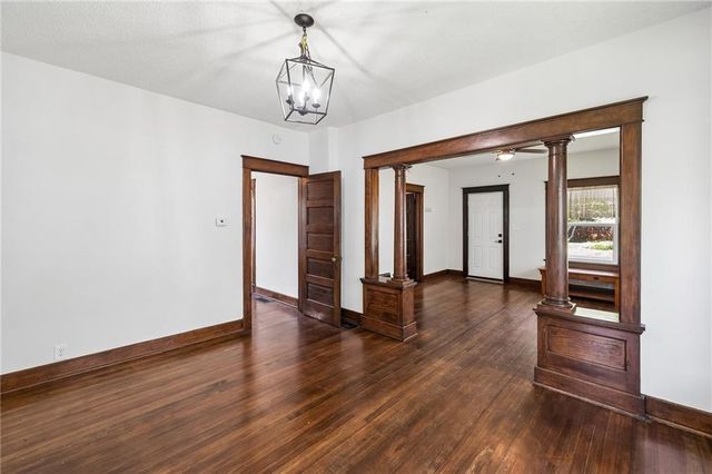 111 Groom Street, Liberty, MO 64068