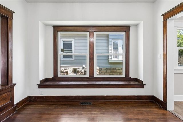 111 Groom Street, Liberty, MO 64068