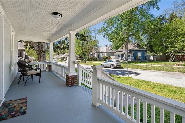 111 Groom Street, Liberty, MO 64068