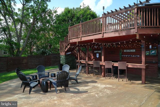 113 E FRANKLIN ST, Ephrata, PA 17522