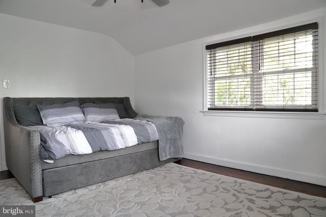 113 E FRANKLIN ST, Ephrata, PA 17522