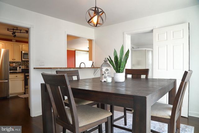 113 E FRANKLIN ST, Ephrata, PA 17522