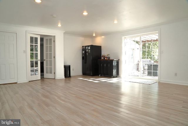 113 E FRANKLIN ST, Ephrata, PA 17522