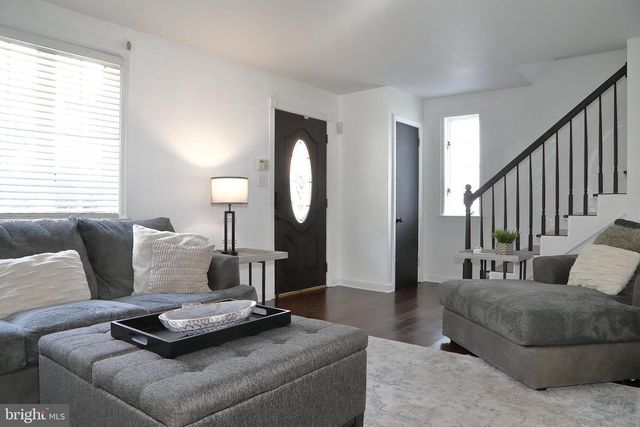 113 E FRANKLIN ST, Ephrata, PA 17522