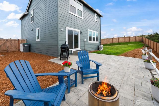 5990 Rebel Road SW, Port Orchard, WA 98367