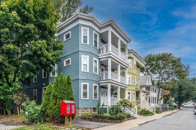 29-31 Washburn Ave 1A, Cambridge, MA 02140