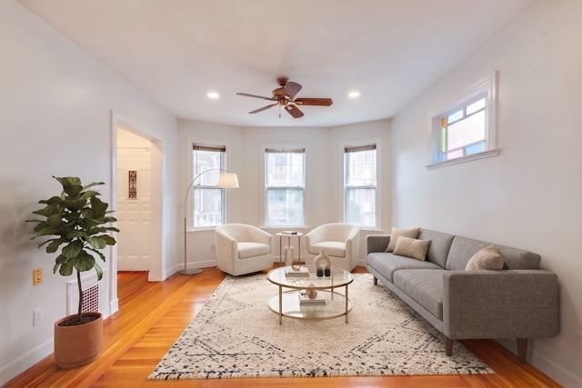 29-31 Washburn Ave 1A, Cambridge, MA 02140