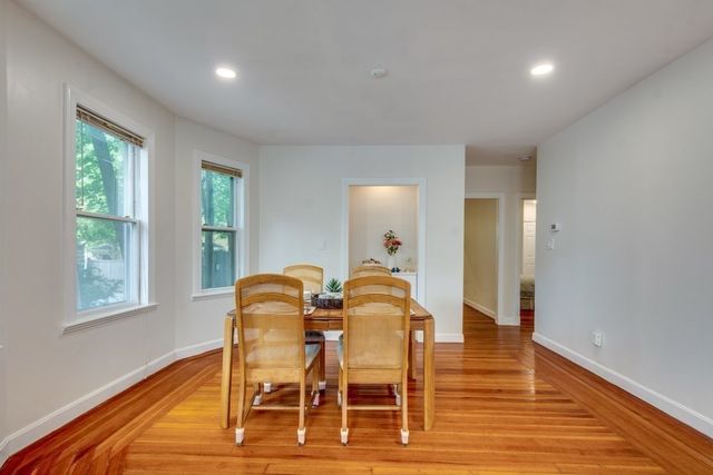 29-31 Washburn Ave 1A, Cambridge, MA 02140