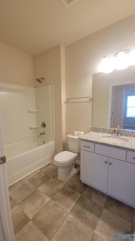 13030 Lantern Pointe Way, Harvest, AL 35749