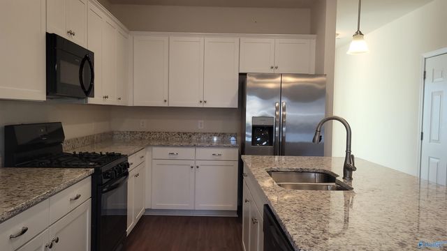 13030 Lantern Pointe Way, Harvest, AL 35749