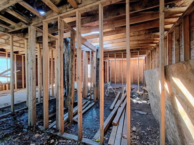 328 Jay Street, Rochester, IN 46975