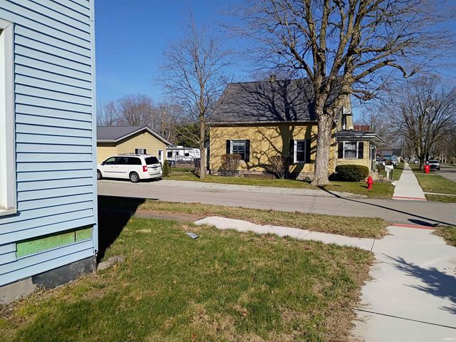 328 Jay Street, Rochester, IN 46975