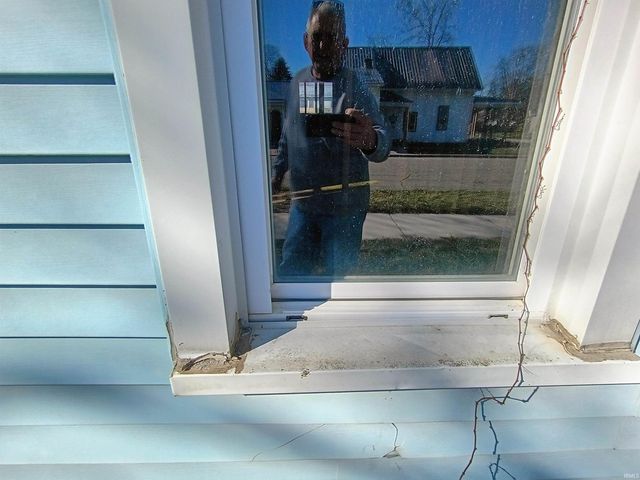 328 Jay Street, Rochester, IN 46975