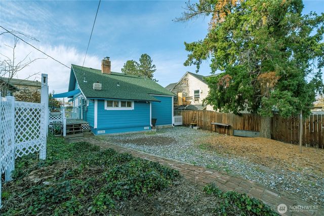 415 King Street, Wenatchee, WA 98801