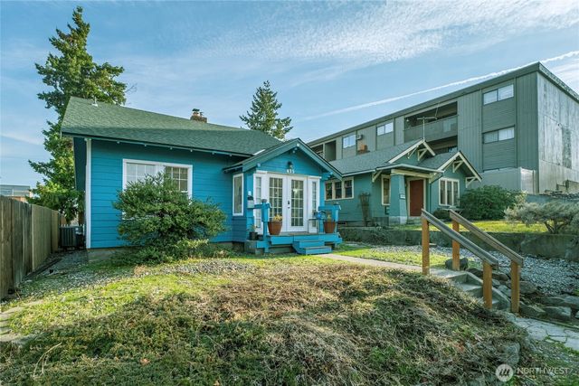 415 King Street, Wenatchee, WA 98801