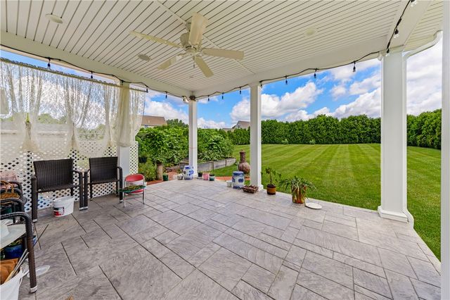 11 Aubin Street, Seekonk, MA 02771