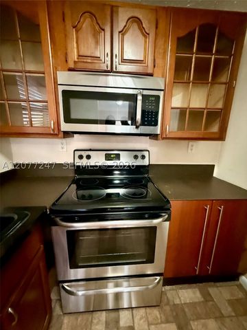 1121 SW 122nd Ave 107-2, Miami, FL 33184