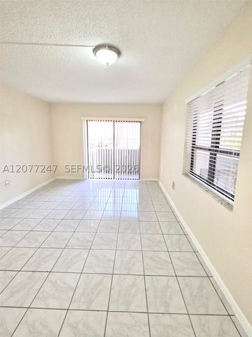 1121 SW 122nd Ave 107-2, Miami, FL 33184