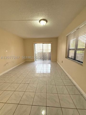 1121 SW 122nd Ave 107-2, Miami, FL 33184