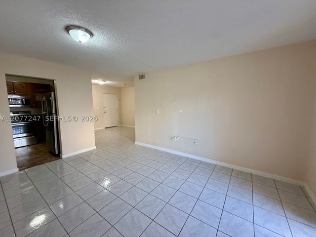1121 SW 122nd Ave 107-2, Miami, FL 33184
