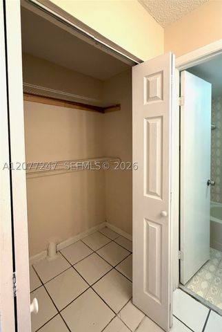 1121 SW 122nd Ave 107-2, Miami, FL 33184