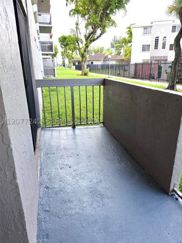 1121 SW 122nd Ave 107-2, Miami, FL 33184